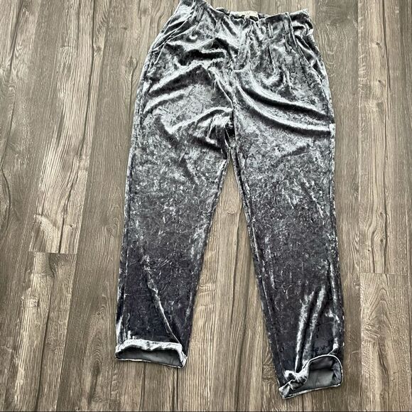 EASEL Soft Velvet Pants - Picture 1 of 7
